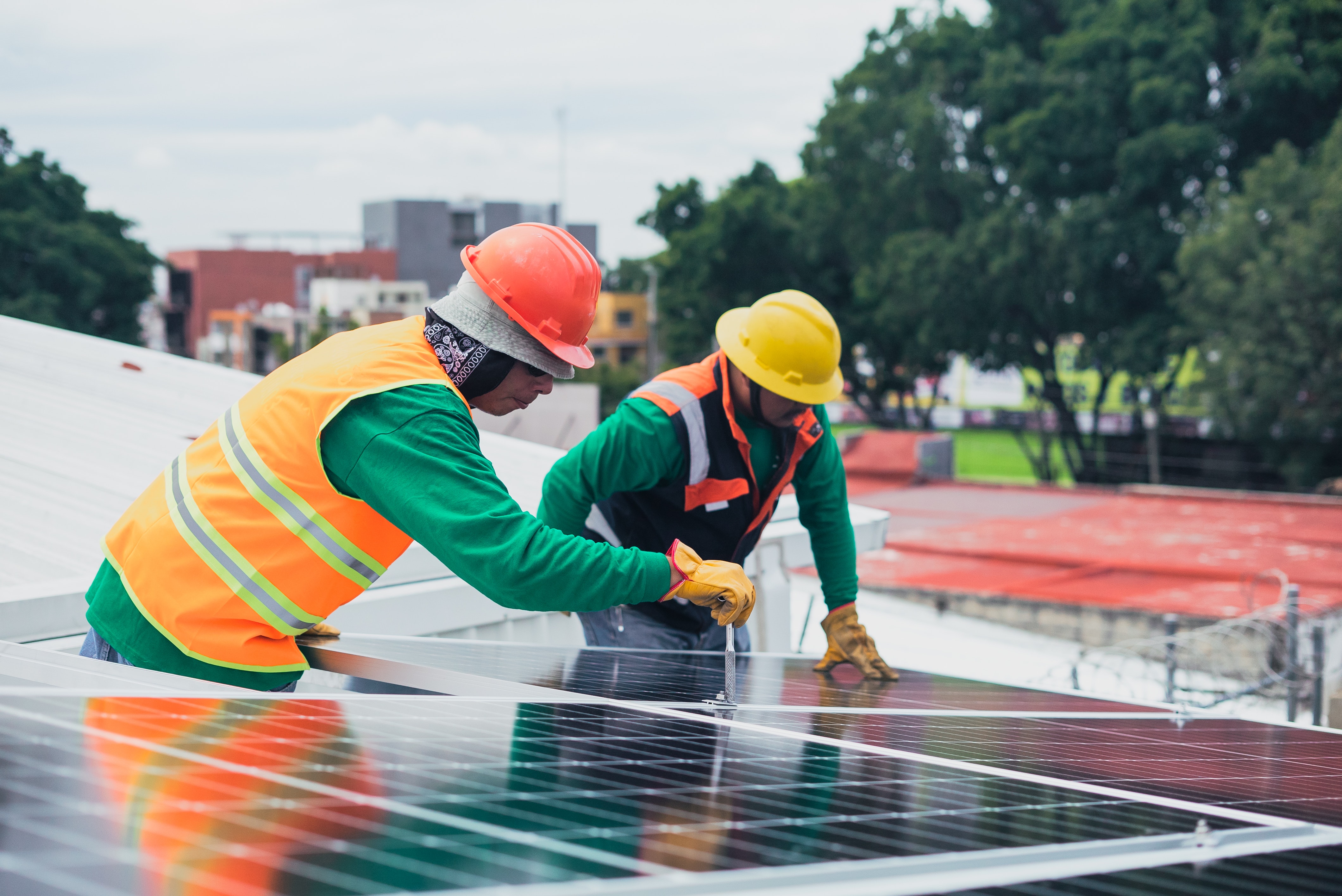 Solar Panel Installation Technician (ELE/Q5901,V3.0) 77655